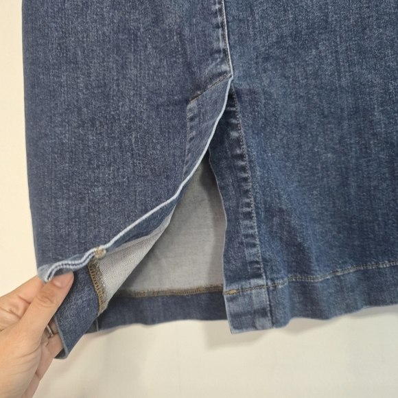 Scanlan Theodore Blue Denim Skirt stretchy - Picture 9 of 13